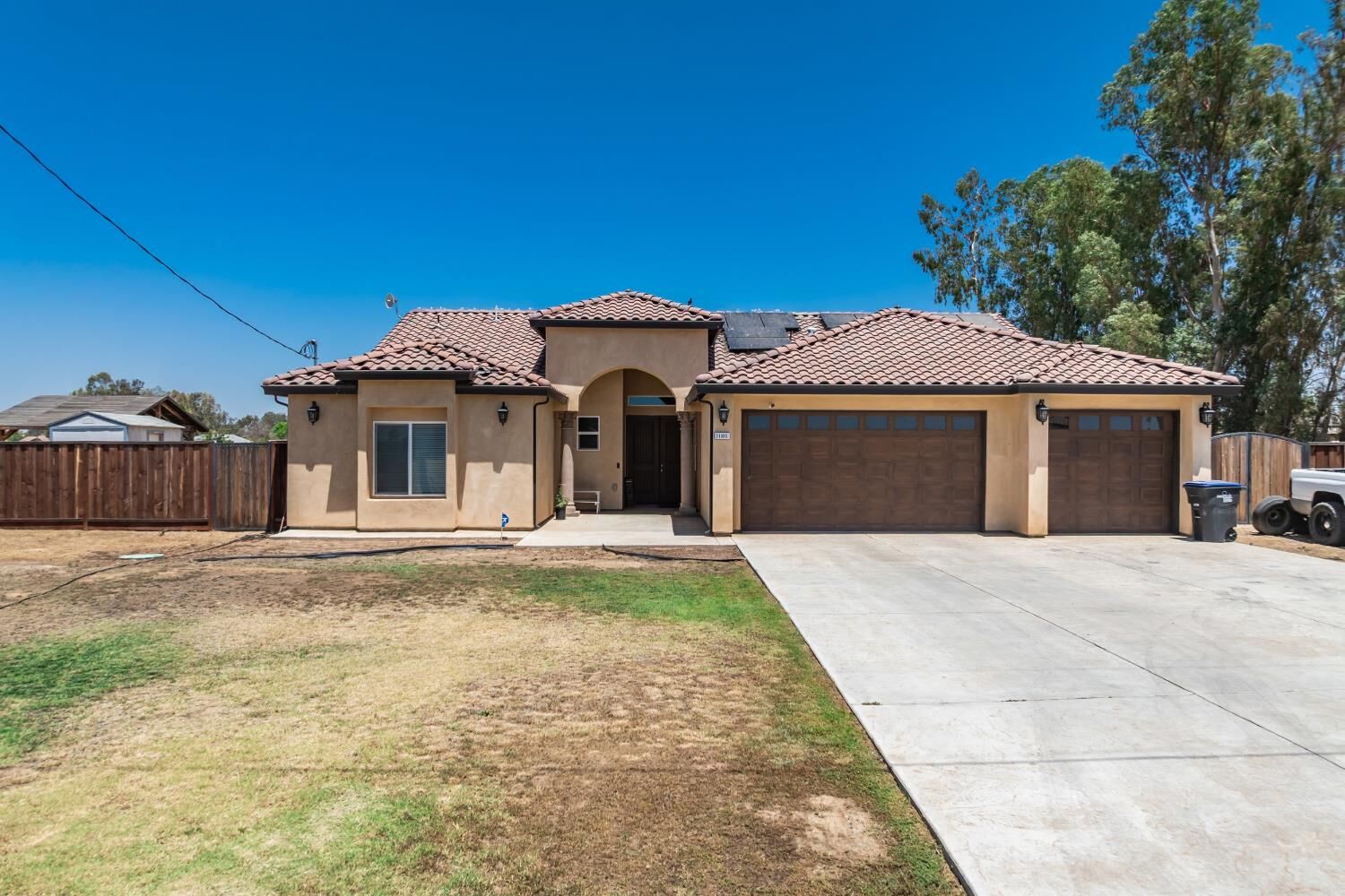 Property Photo:  31395 Avenue 17  CA 93636 