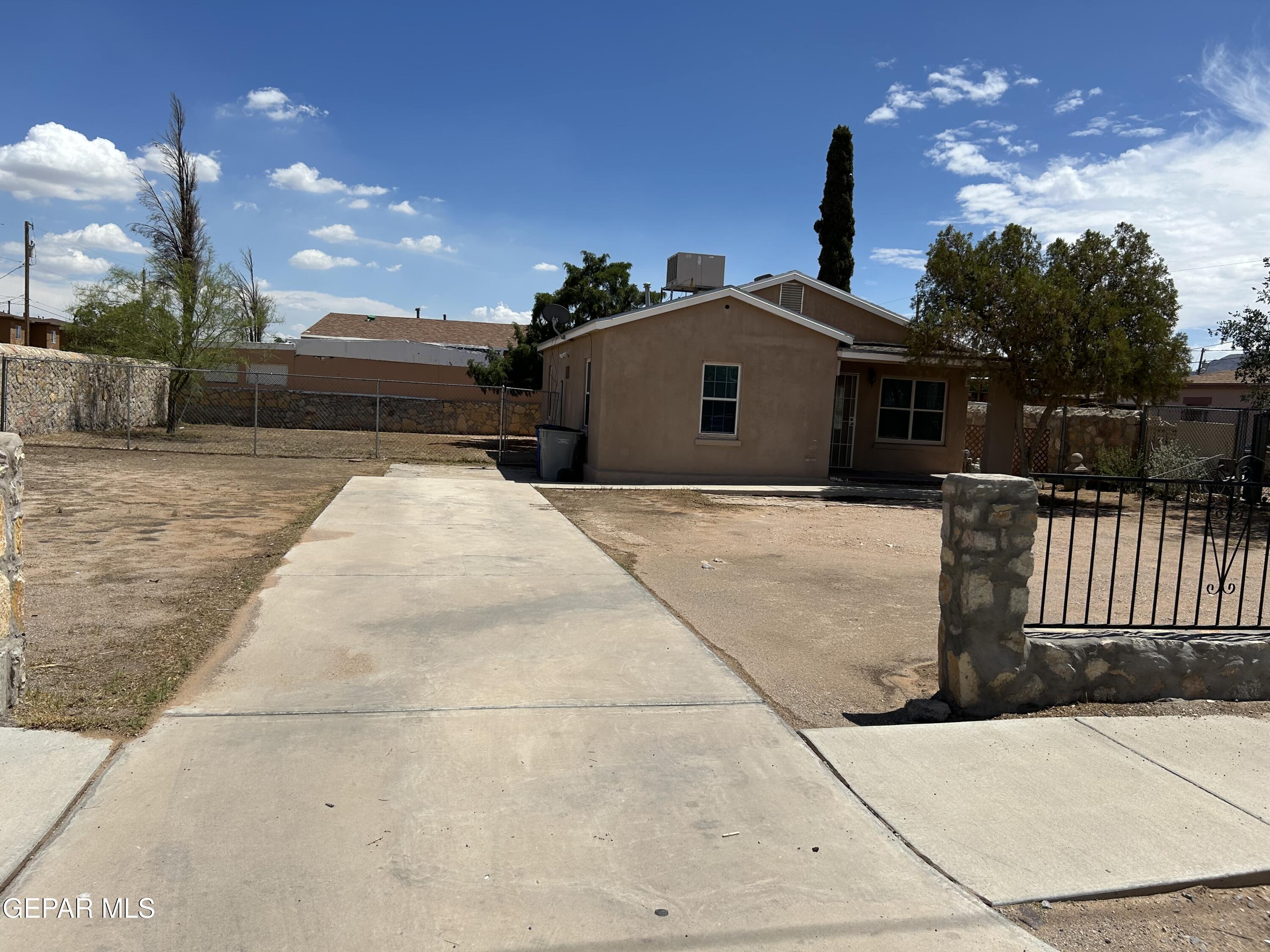 Property Photo: 4734 Titanic Avenue TX 79904