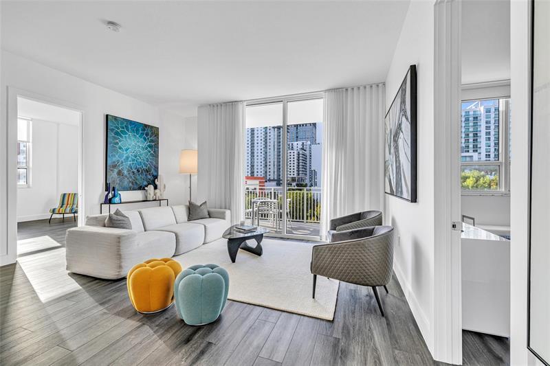 Property Photo:  2275 Biscayne Blvd 601  FL 33137 