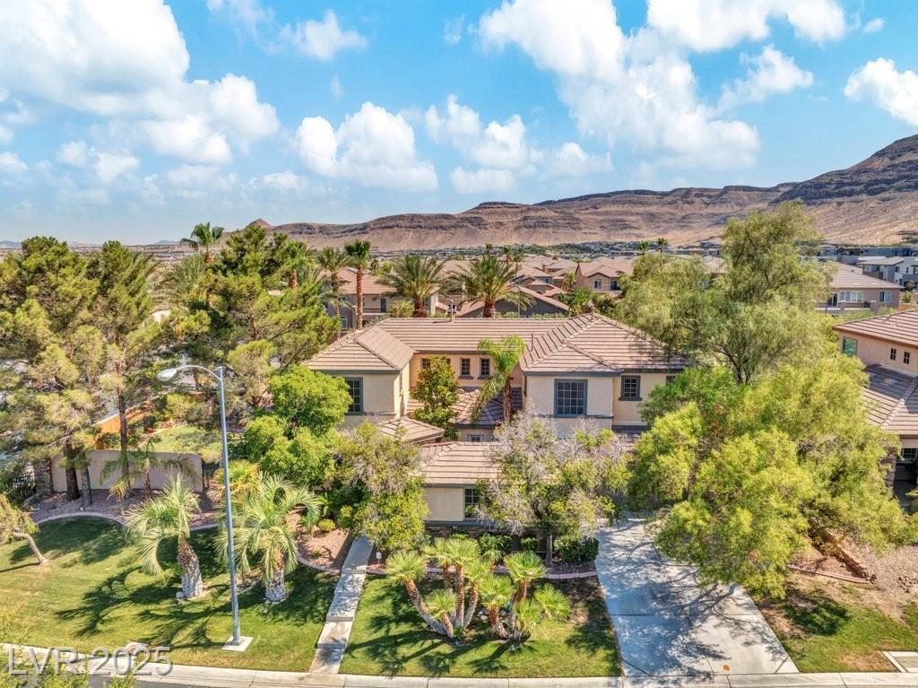 Property Photo: 10127 Clifton Forge Avenue NV 89148