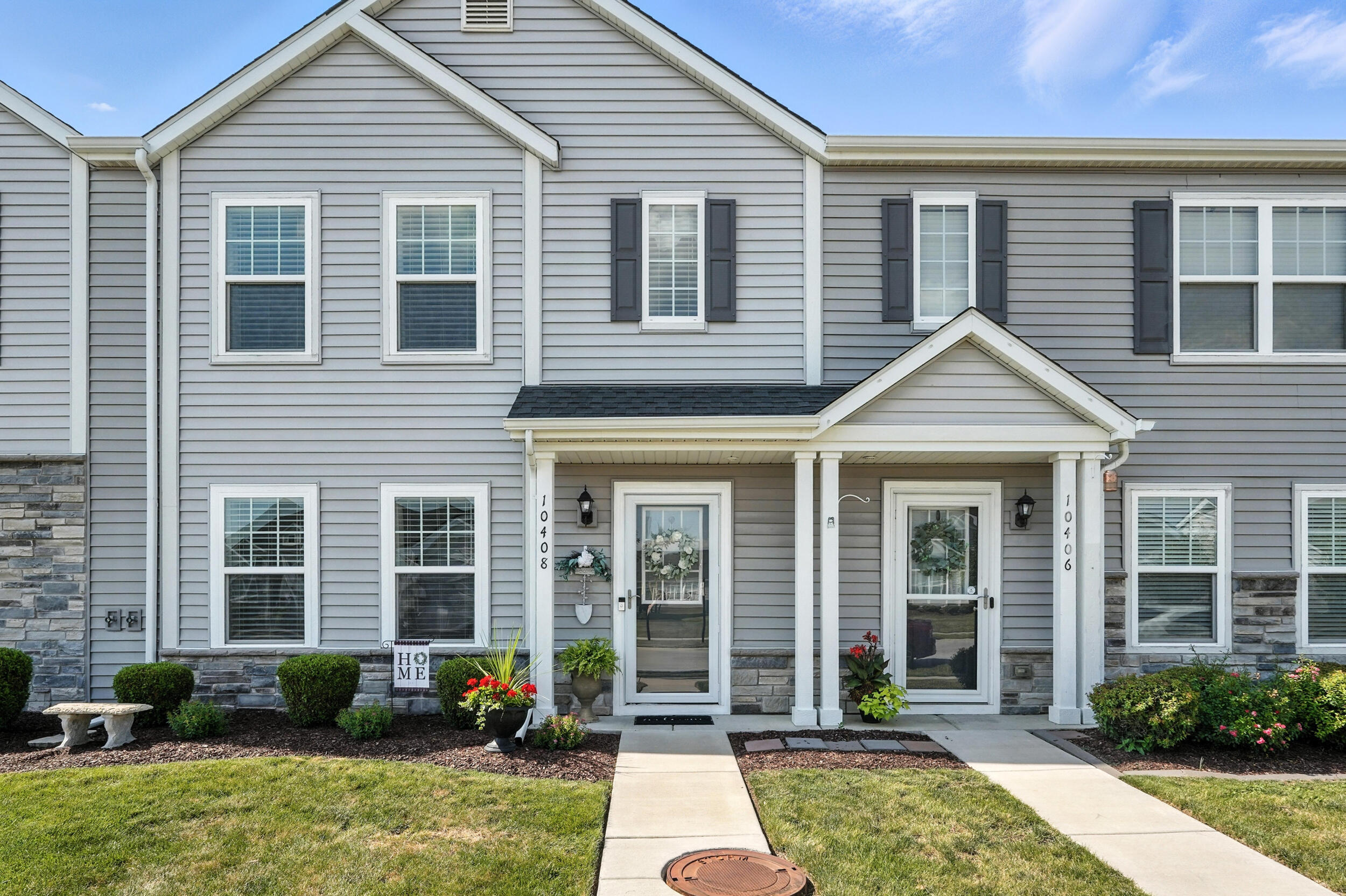 Property Photo: 10408 Richmond Avenue IN 46303