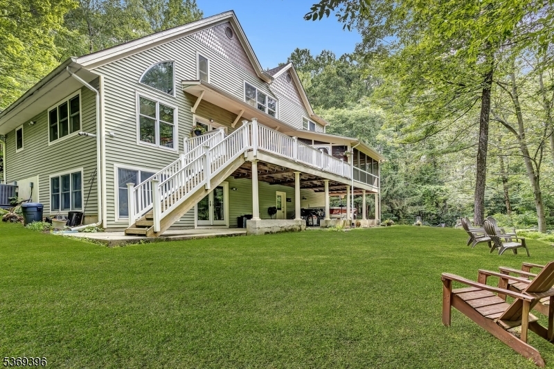 Property Photo:  18 Hickory Run Rd  NJ 07830 