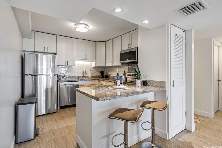 Property Photo: 1860 Ala Moana Boulevard 1208 HI 96815