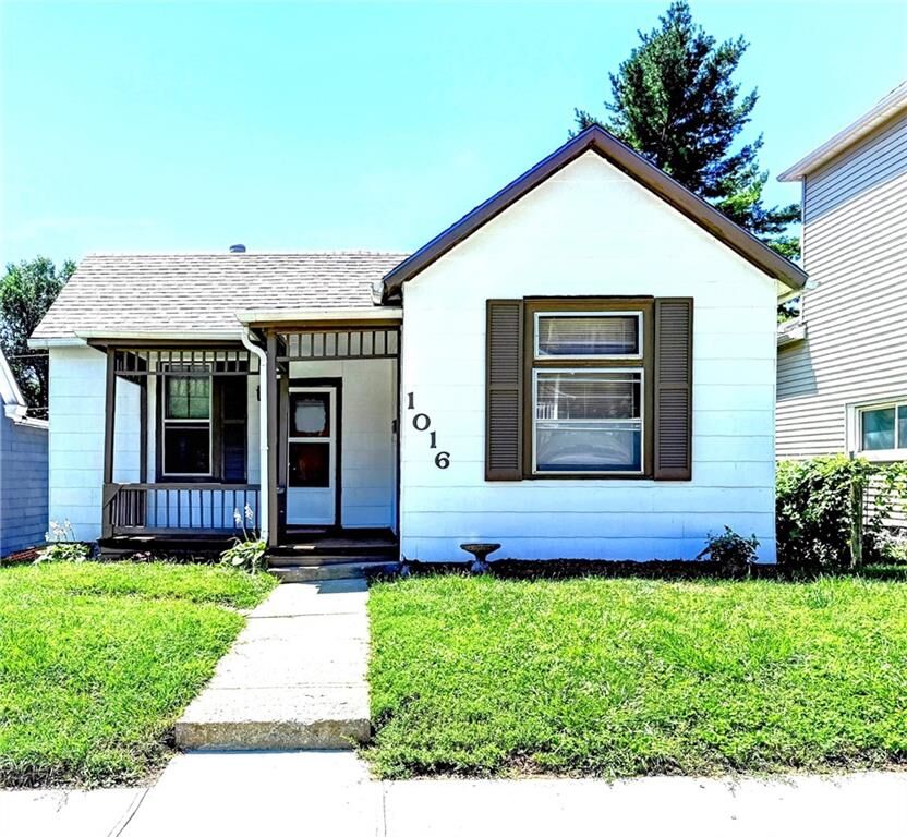 Property Photo:  1016 Roosevelt Avenue  MO 64505 
