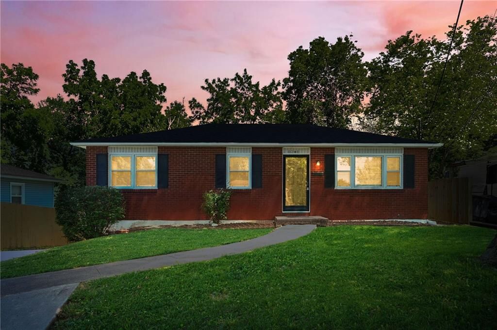 Property Photo:  4634 Haskell Avenue  KS 66104 