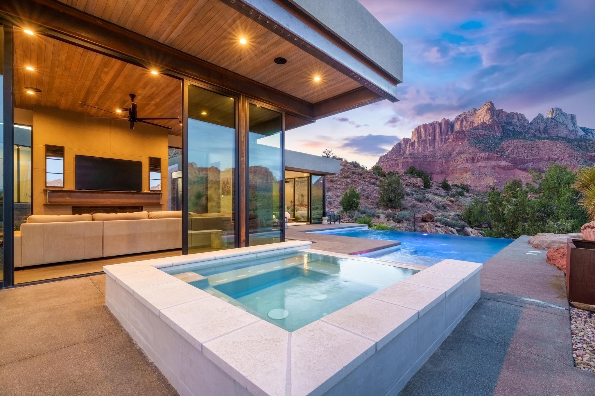 2542 Anasazi Way  Springdale UT 84767 photo