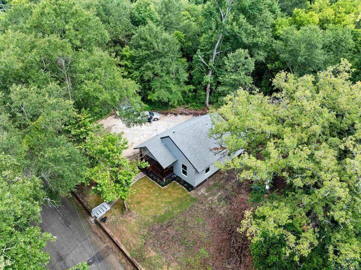 Property Photo:  200 Jenkins St  TX 75652 