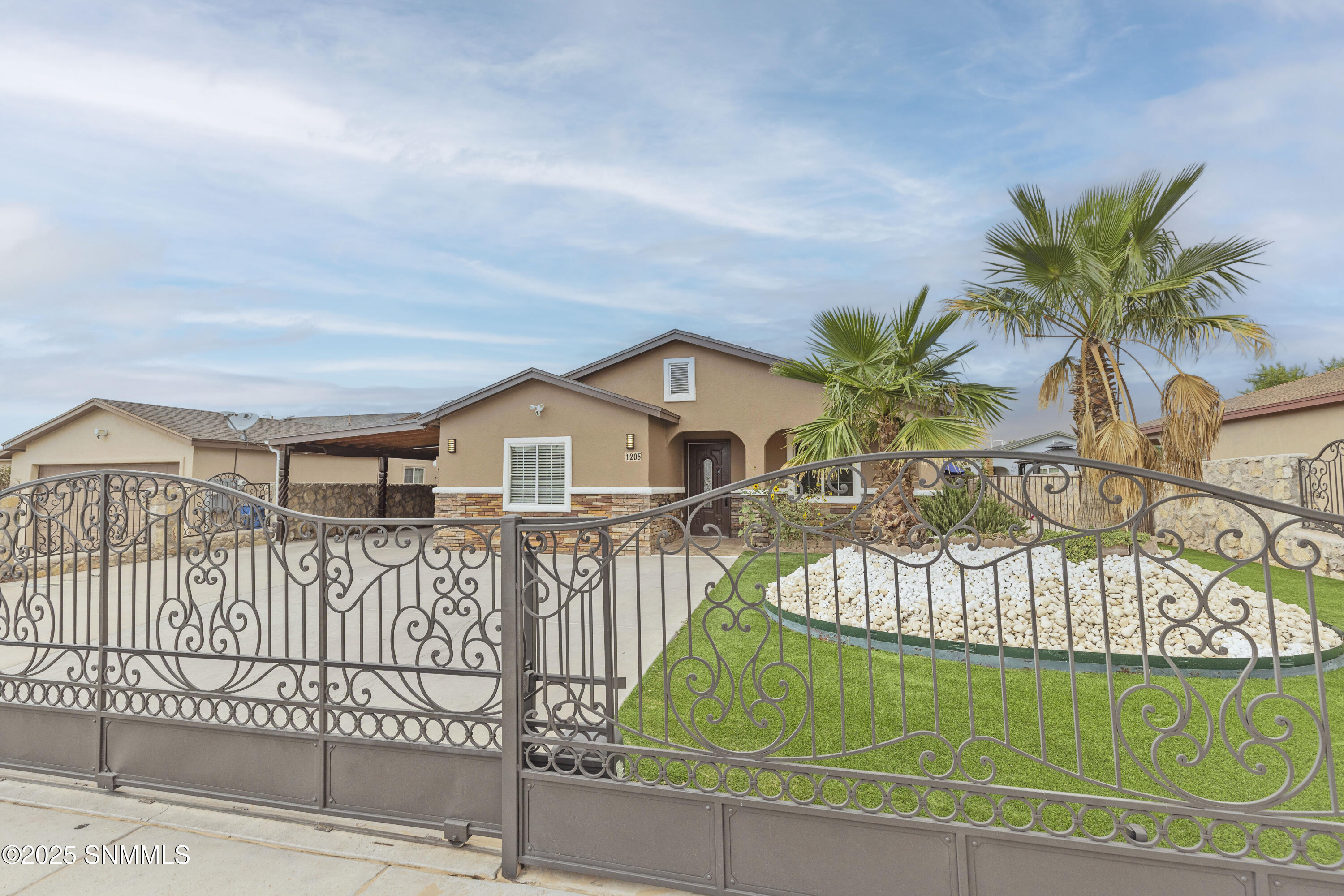 Property Photo: 1205 Aero Lane NM 88024