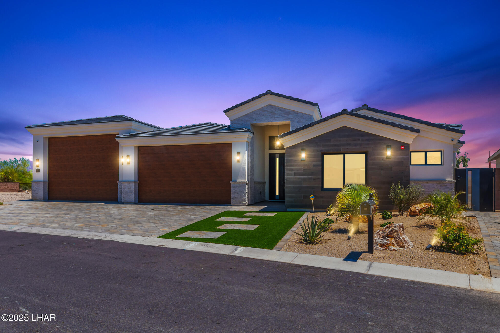 816 Isola Bella Loop  Lake Havasu City AZ 86403 photo