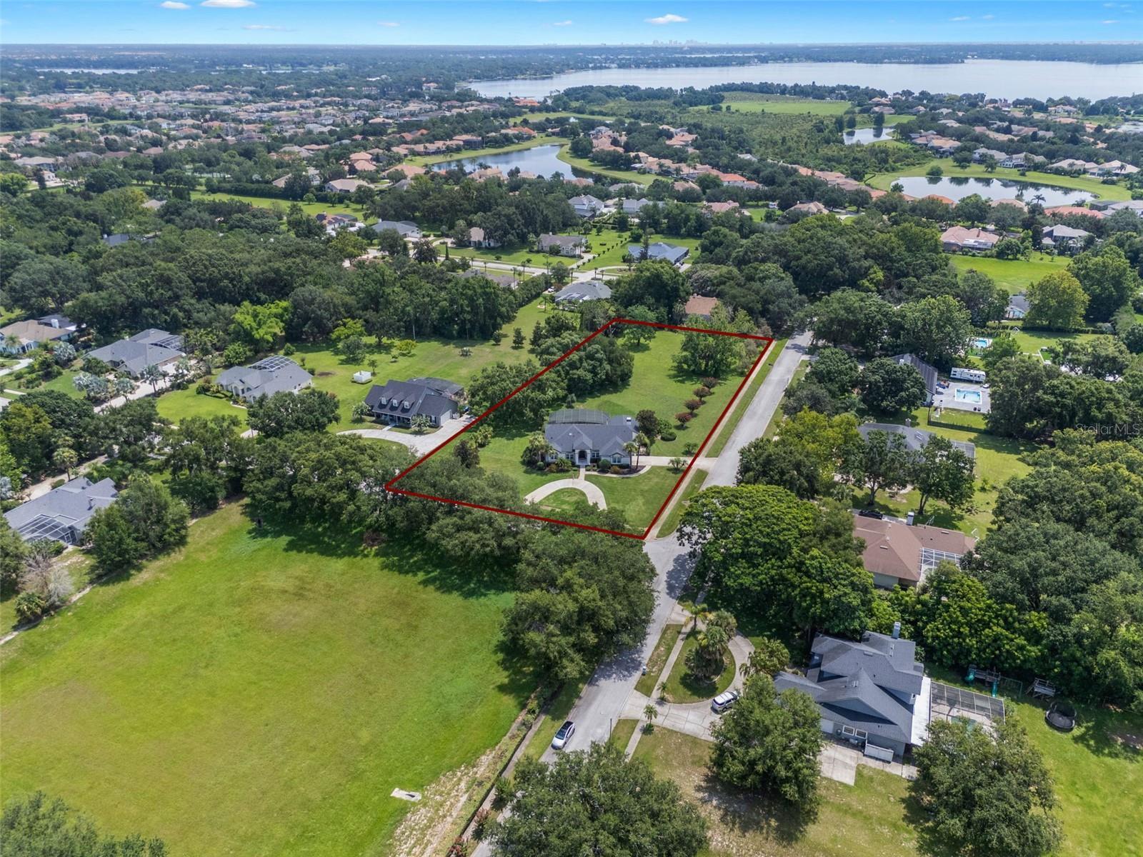 Property Photo: 5141 Autumn Ridge Lane FL 34786