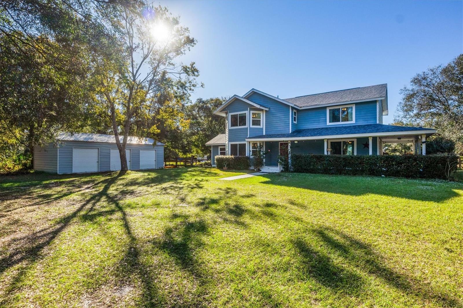 Property Photo: 1701 SE Walston Avenue FL 34266