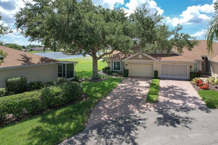 Property Photo: 2012 Fall River Court 107 FL 33573