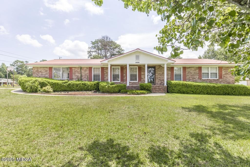 Property Photo:  5606 Esther Place  GA 31052 