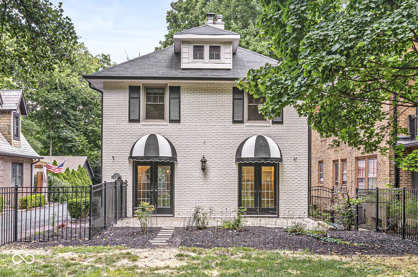 4123 N Illinois Street  Indianapolis IN 46208 photo