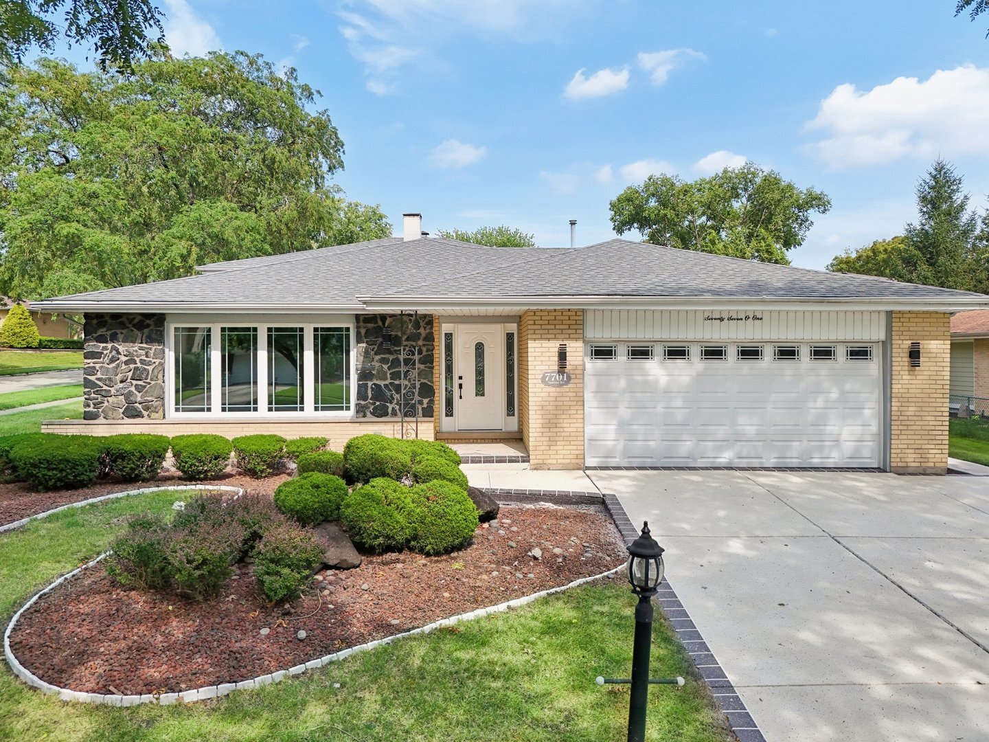 Property Photo: 7701 Sawyer Road IL 60561