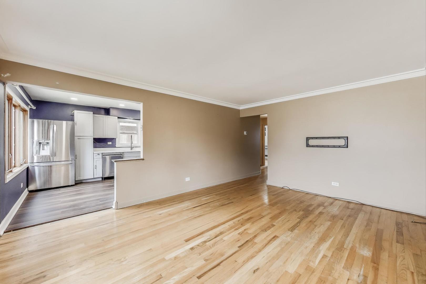 Property Photo: 6105 W 83rd Street IL 60459