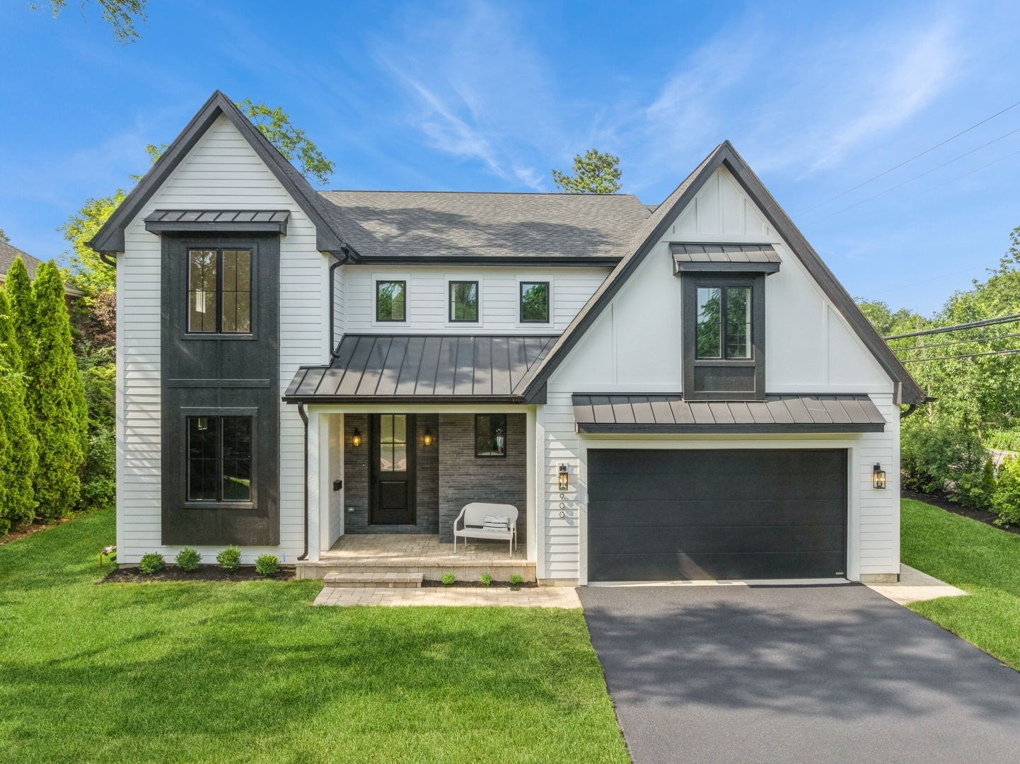 Property Photo: 900 Pleasant Lane IL 60025
