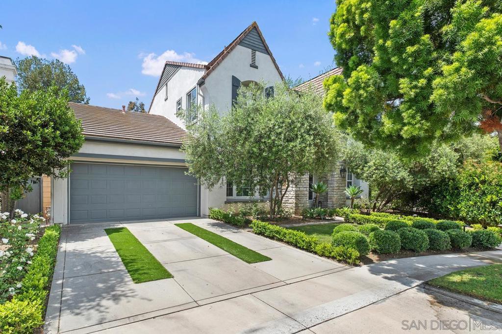 Property Photo: 50 Whitehall CA 92660