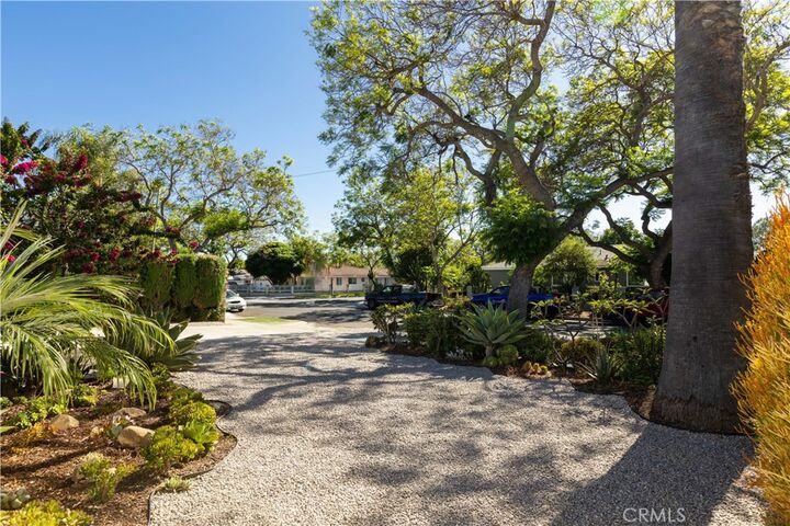 Property Photo: 2225 S Manitoba Drive CA 92704