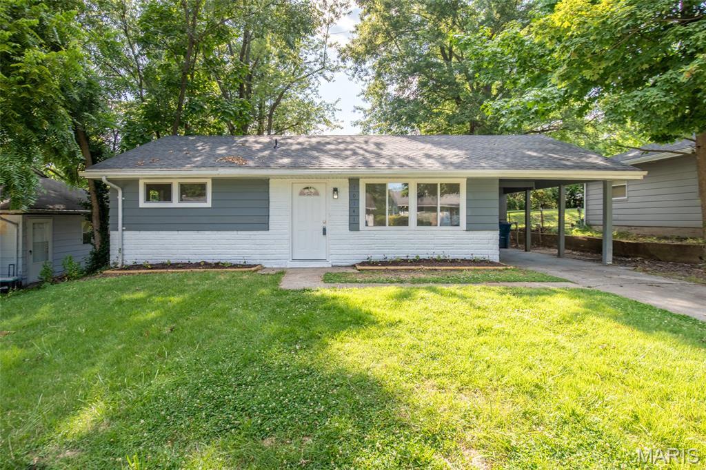 Property Photo: 10141 Ventura Drive MO 63136