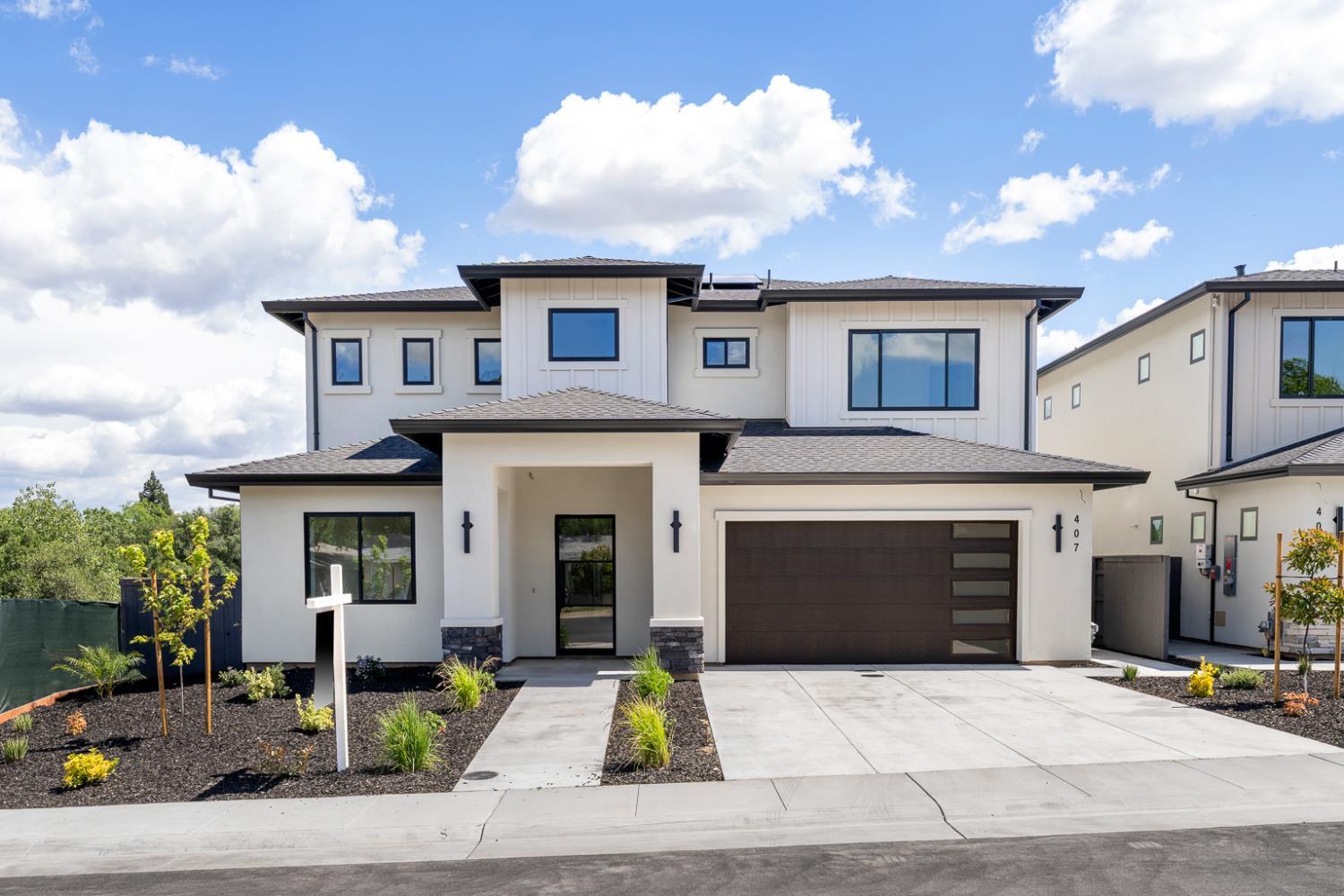 Property Photo:  407 East Street  CA 95678 