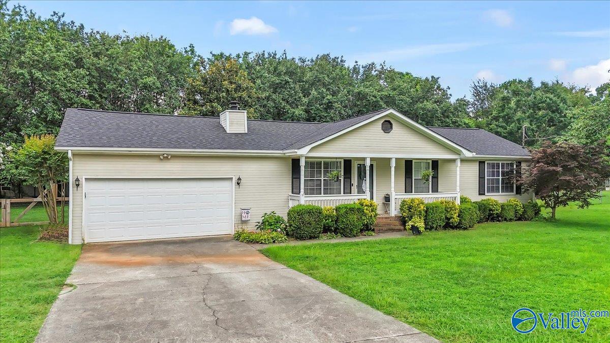 Property Photo:  104 McClellan Lane  AL 35749 