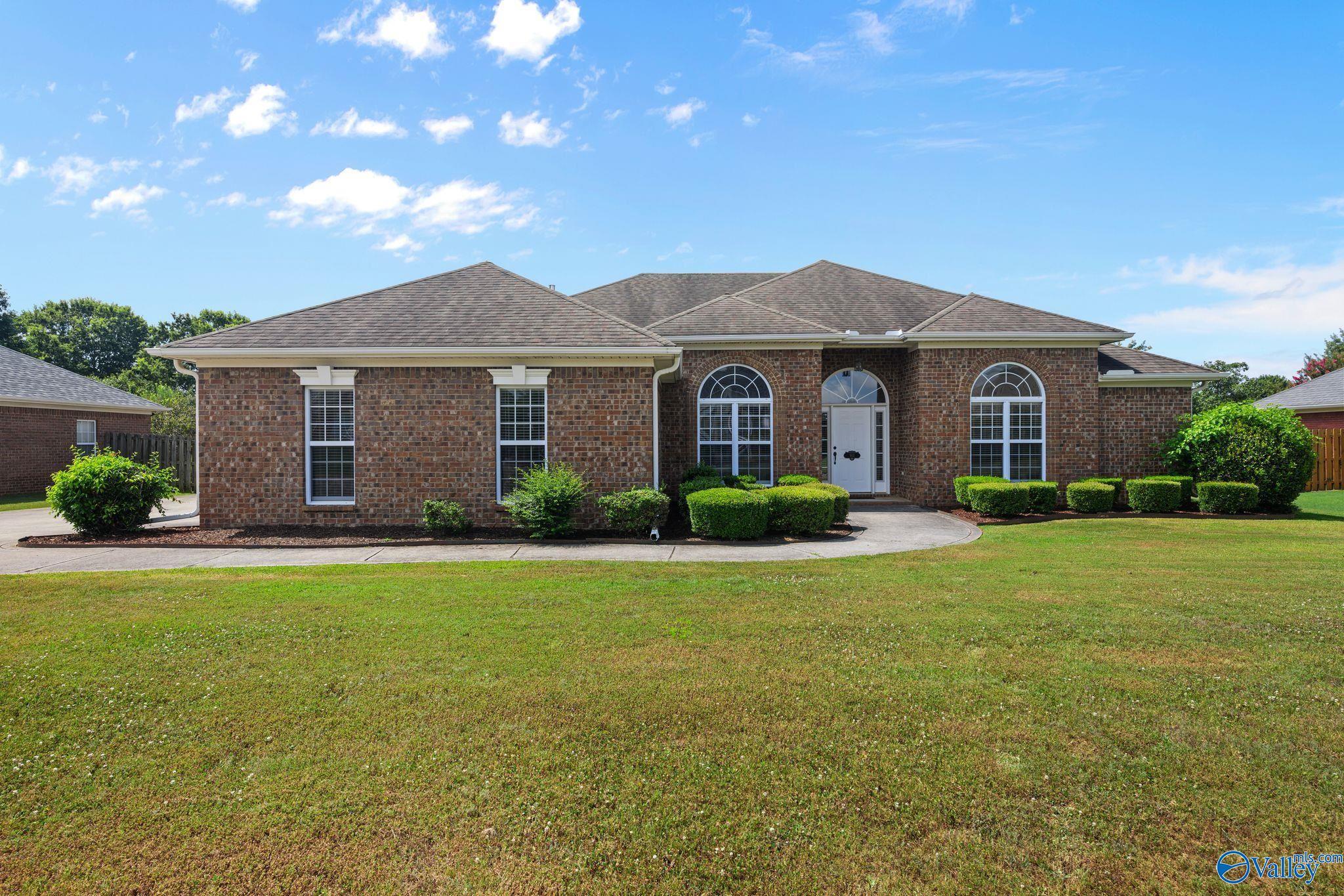 102 Mabscott Drive  Madison AL 35758 photo