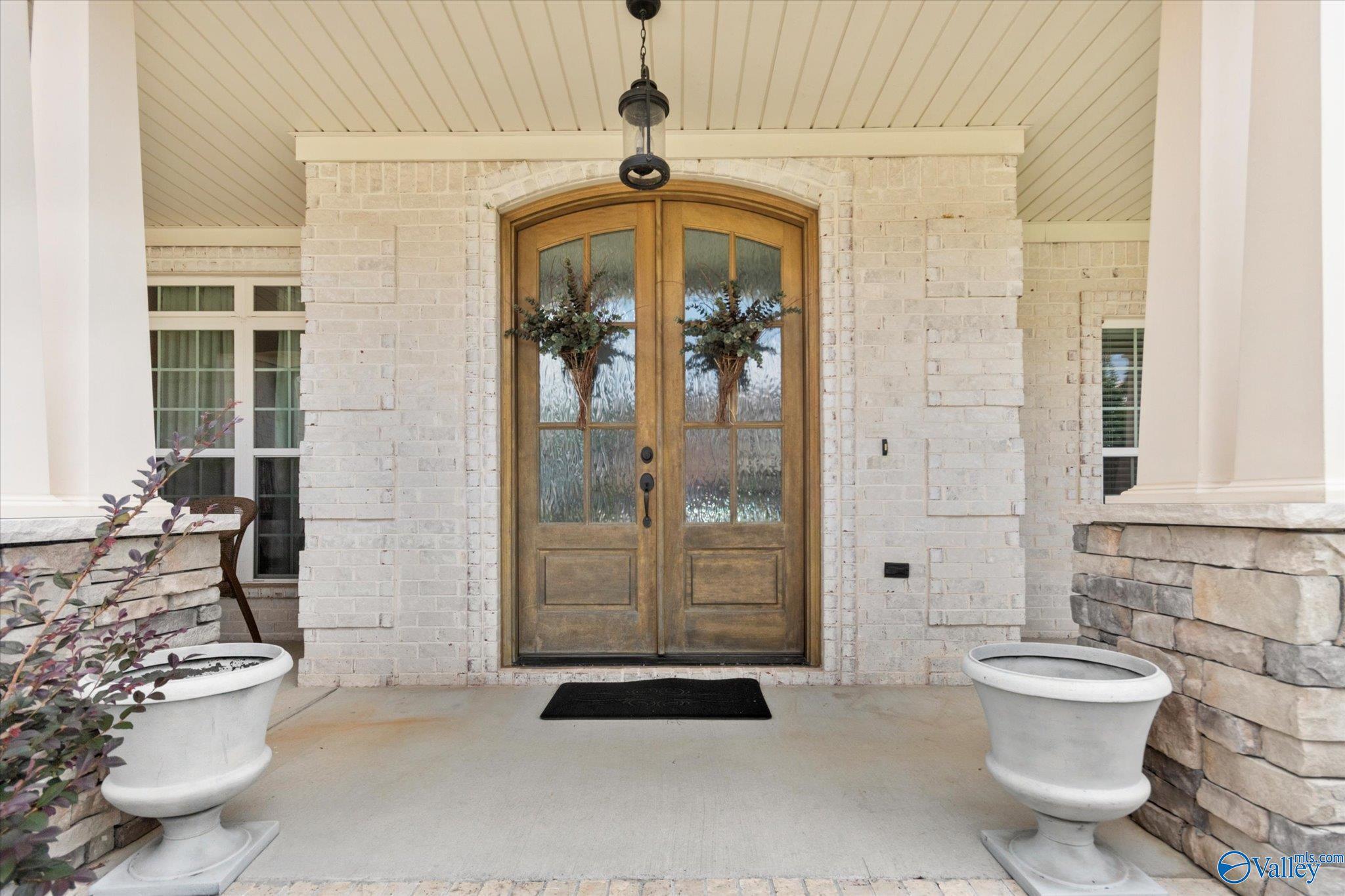 Property Photo: 22270 Kennemer Lane AL 35613