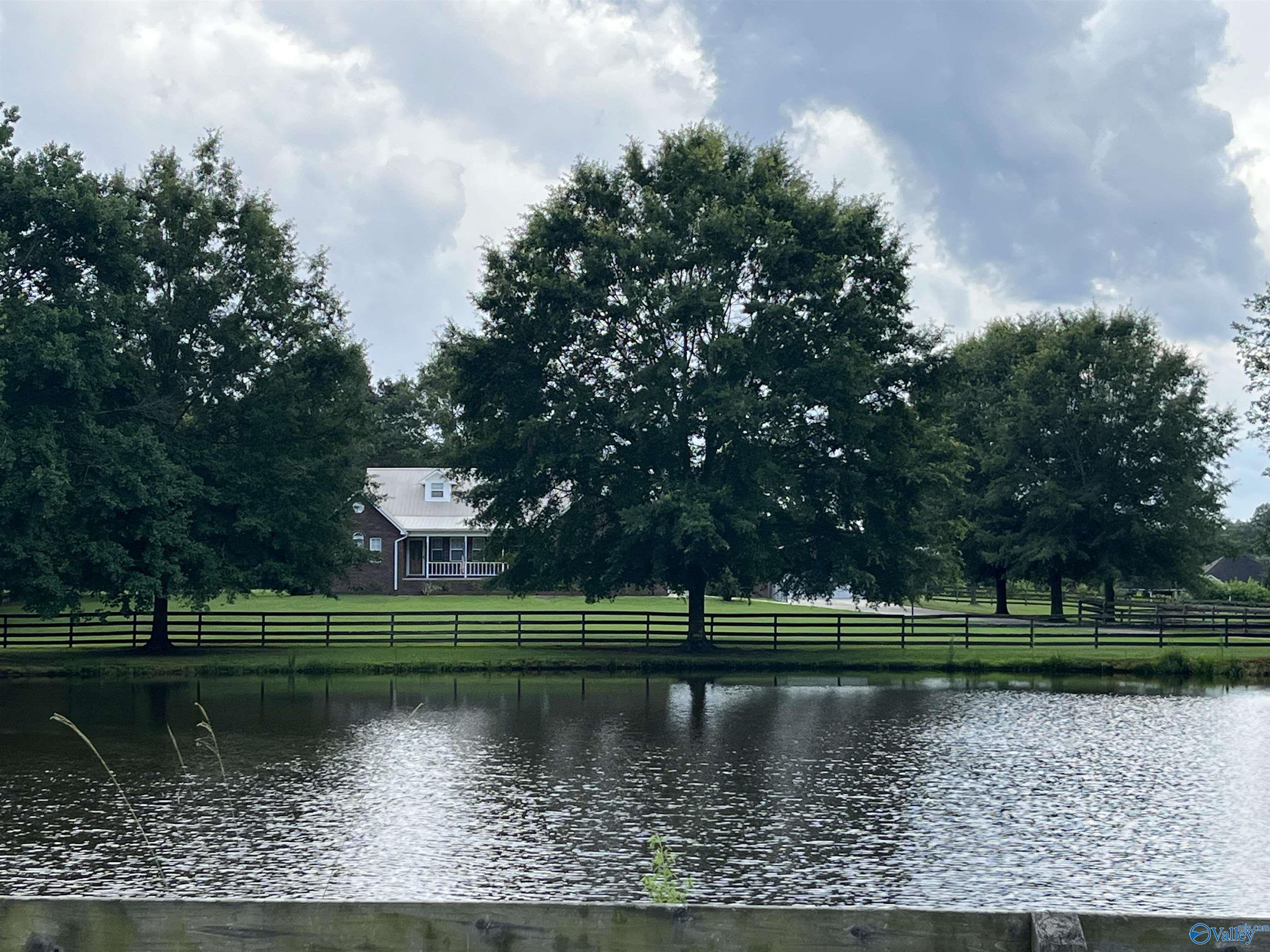 Property Photo:  4636 Sardis Road  AL 35956 