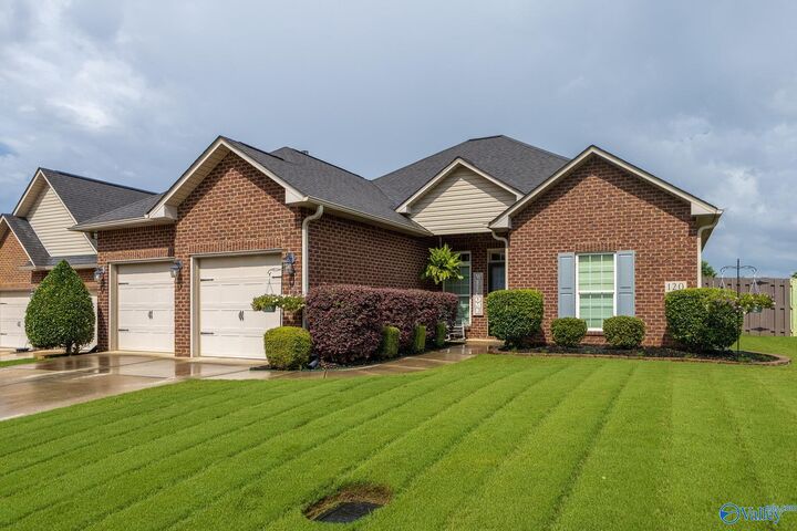 120 Somerset Park Drive  Huntsville AL 35811 photo