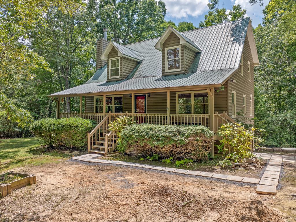 Property Photo: 15 Tallulah Court GA 30540