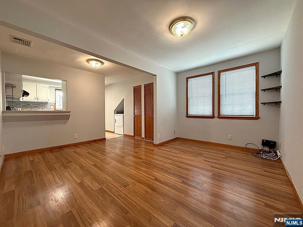 Property Photo:  446 Post Avenue 2  NJ 07071 