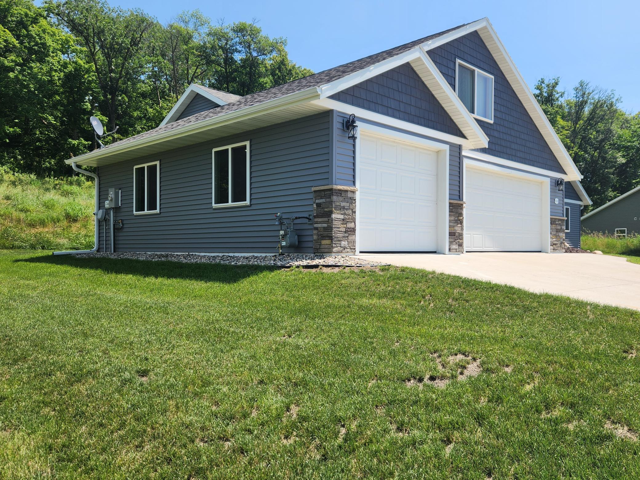 Property Photo: 1469 Michigan Avenue MN 56501
