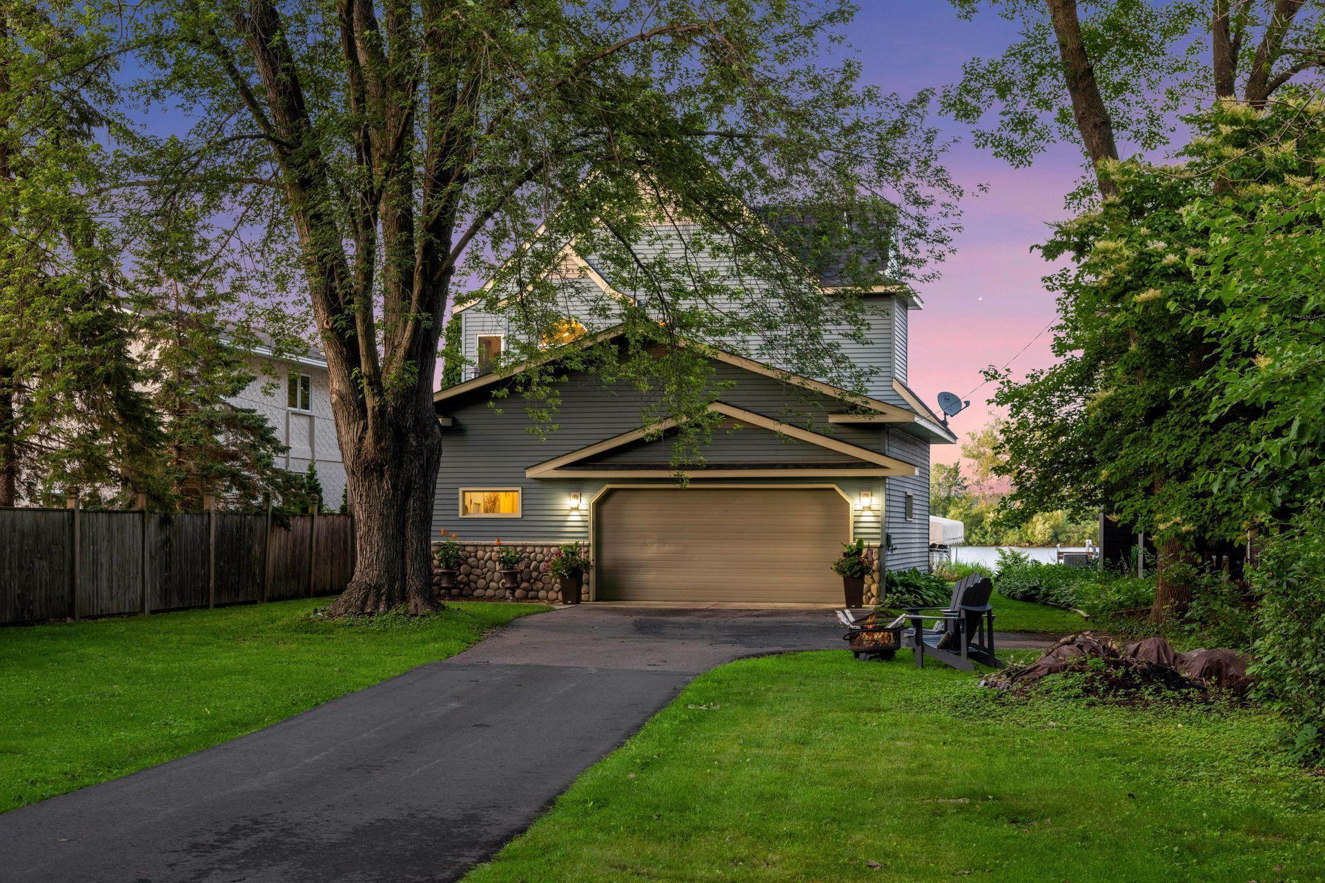 Property Photo: 2819 McKenzie Point Road MN 55391