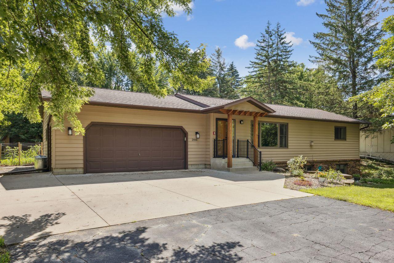 Property Photo: 2466 Imperial Drive MN 56301