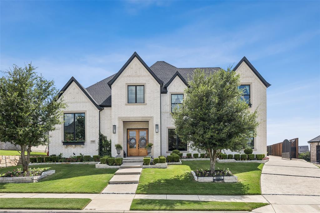 Property Photo: 1501 Latigo Court TX 75078