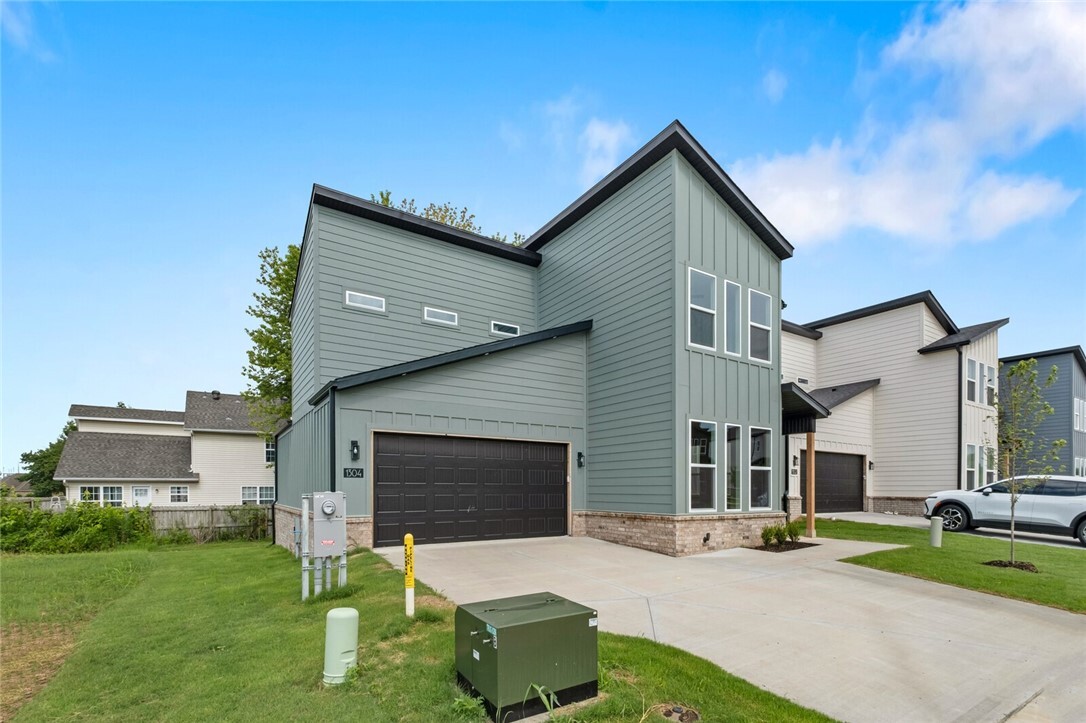 Property Photo: 1304 SW Journey Lane AR 72713