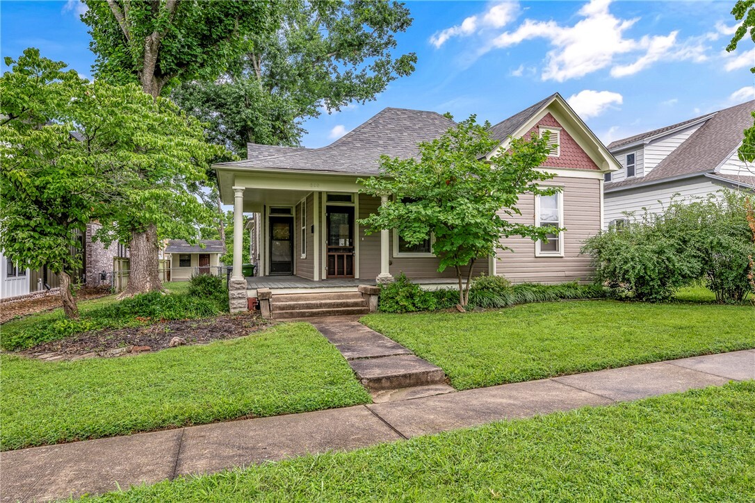 608 N 3rd Street  Rogers AR 72756 photo