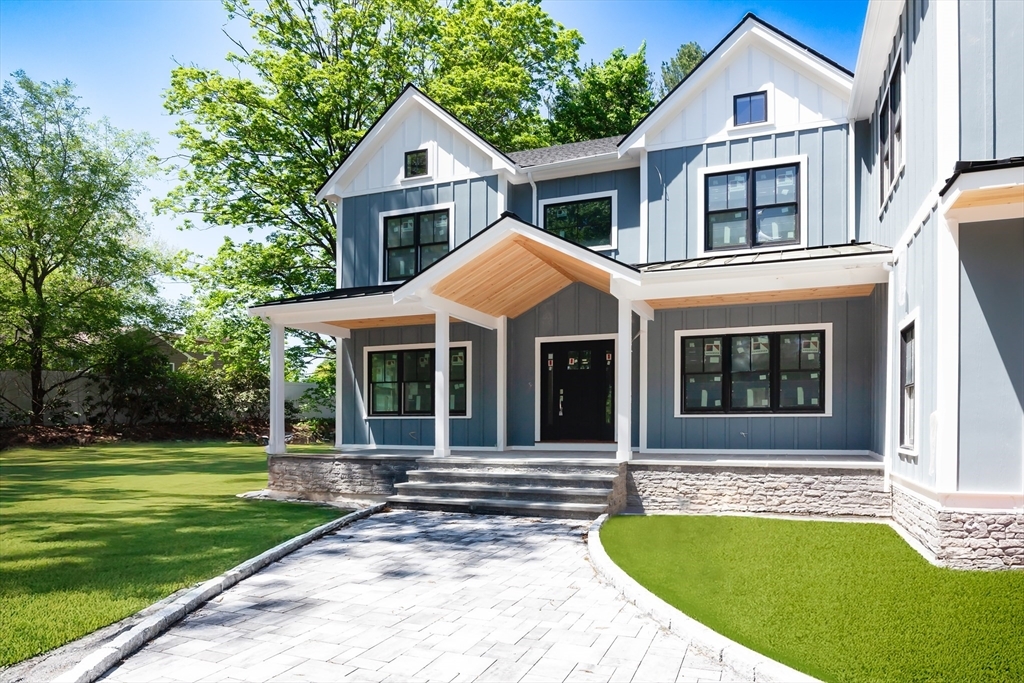 15 Verjuniel Ave  Northborough MA 01532 photo