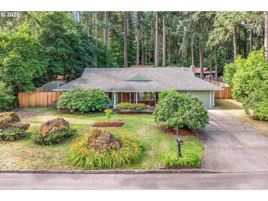 5132 Timbergrove St  Lake Oswego OR 97035 photo