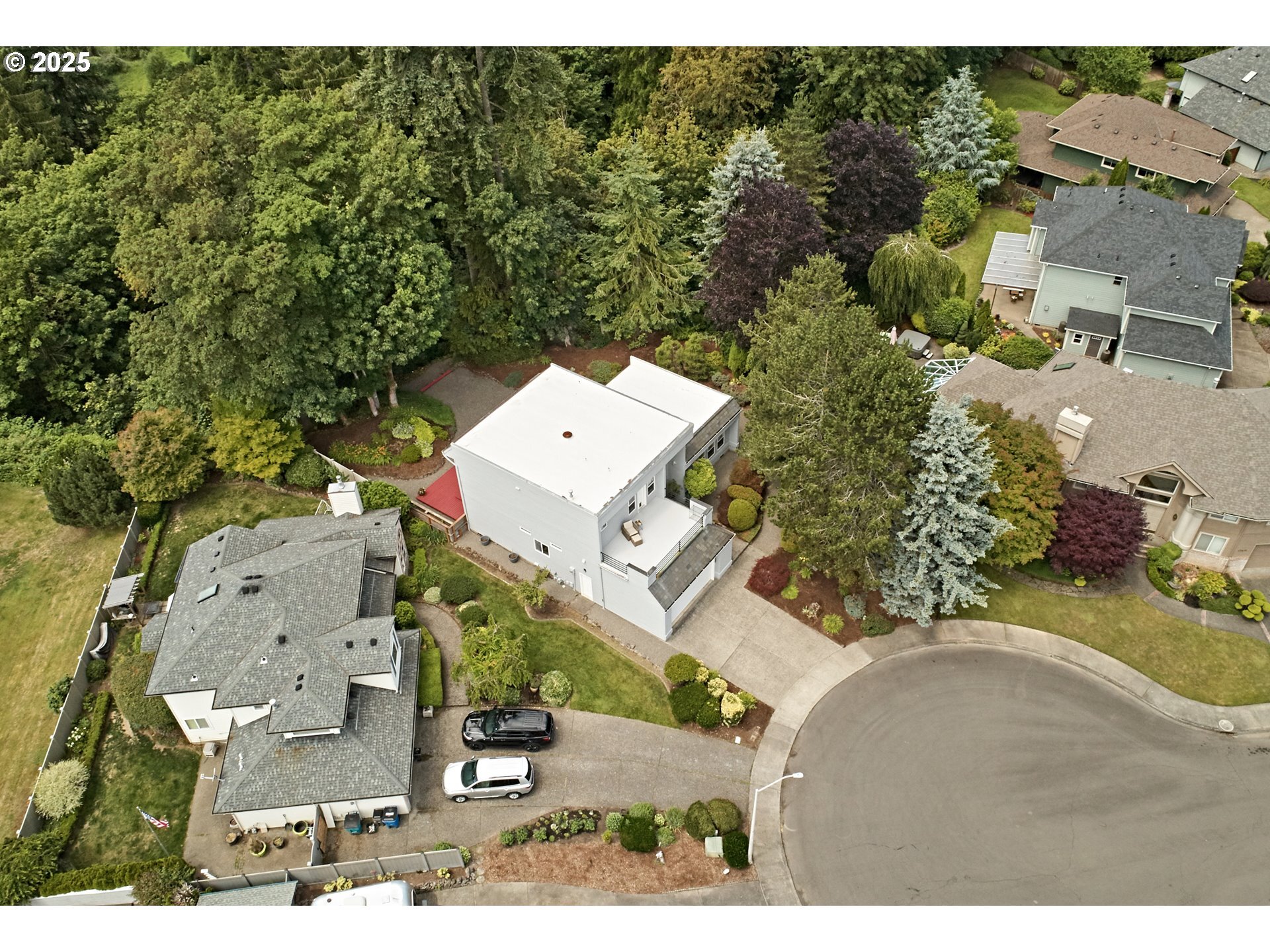 Property Photo: 13414 NW 14th Ct WA 98685