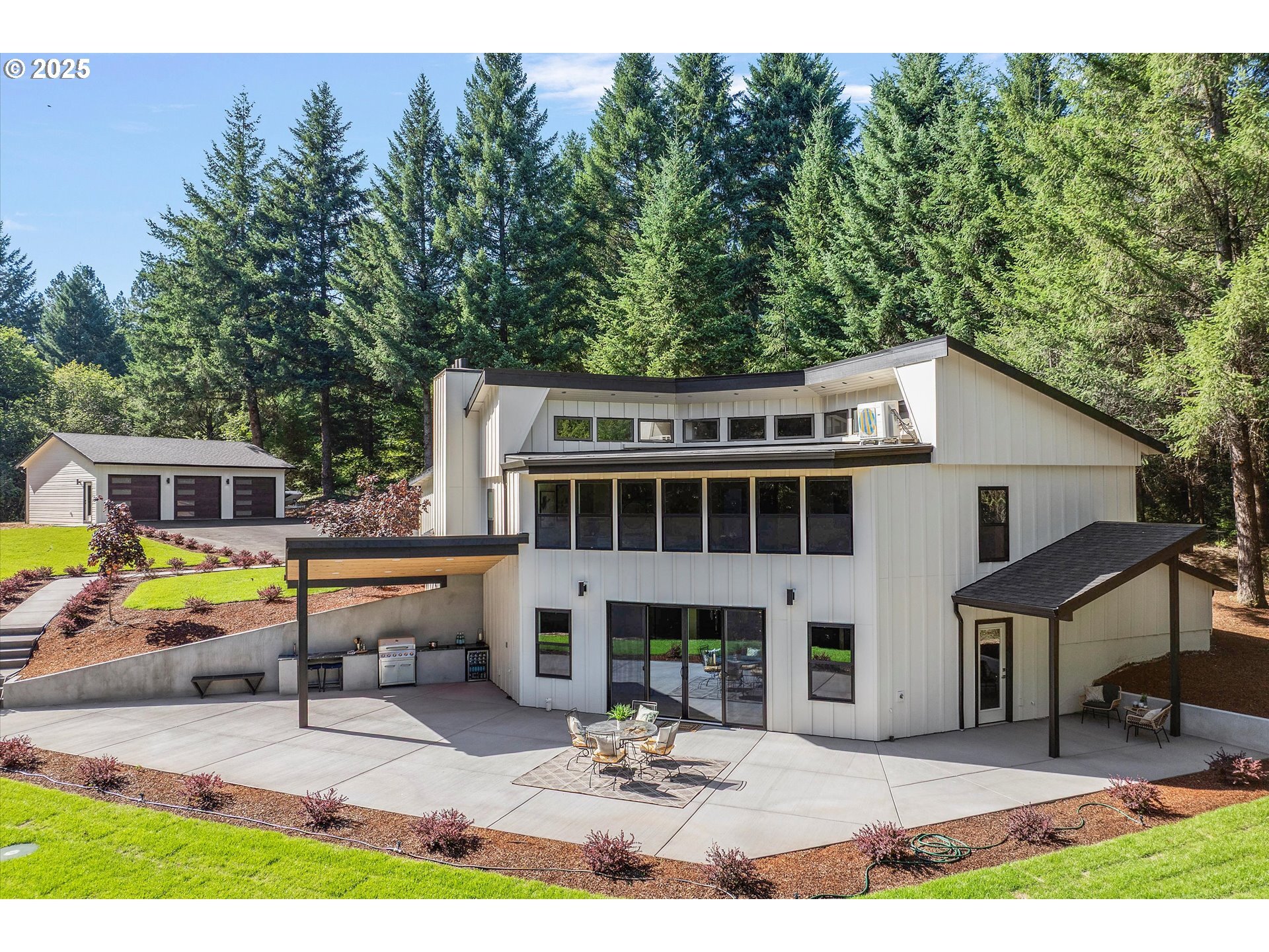Property Photo: 11911 NW Seavey Rd OR 97116