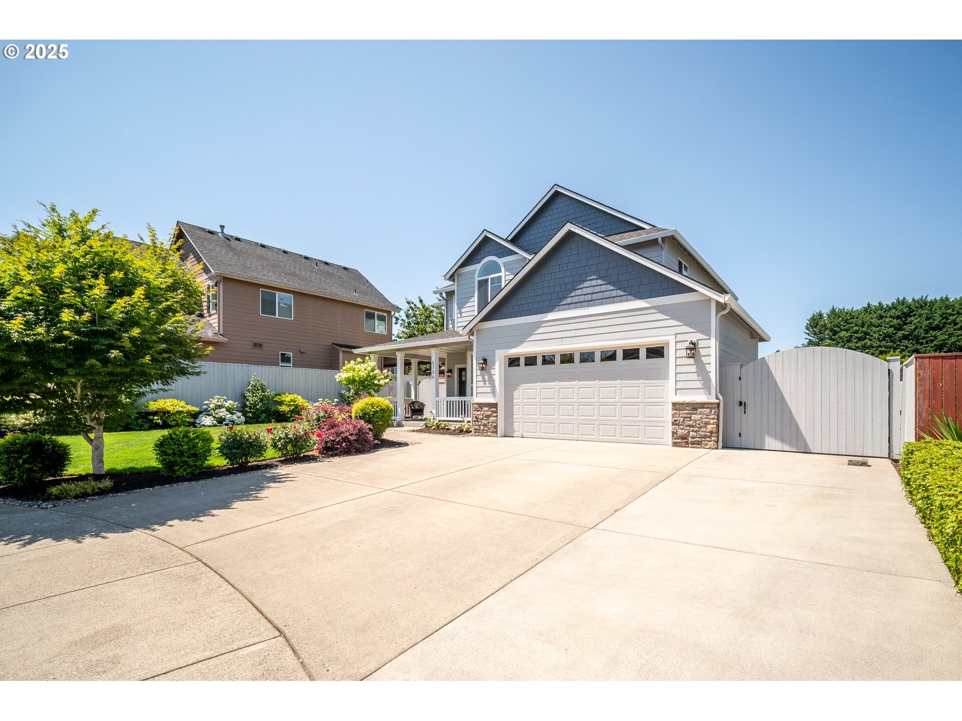 Property Photo: 5706 NE 65th Ct WA 98661