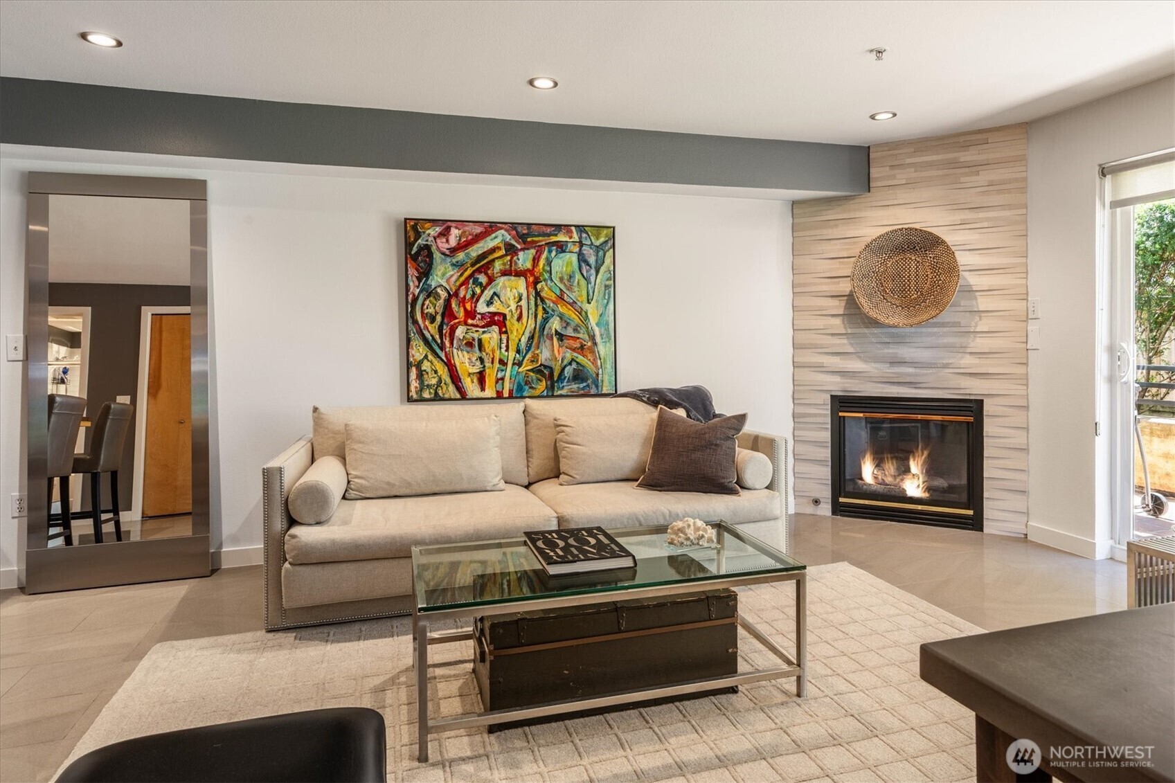 Property Photo:  225 NE 65th Street 302  WA 98115 