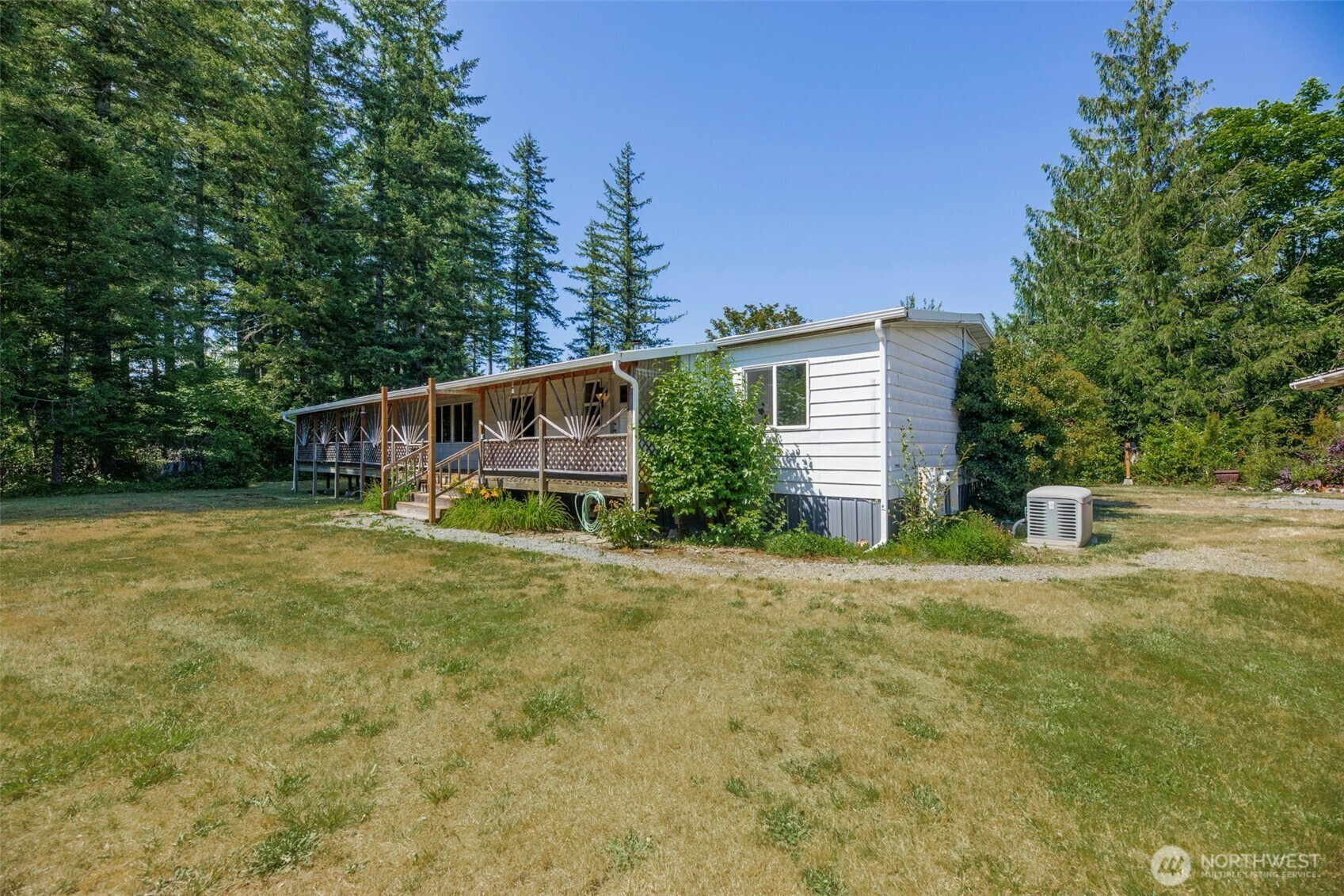 Property Photo: 15932 427th Avenue SE WA 98251