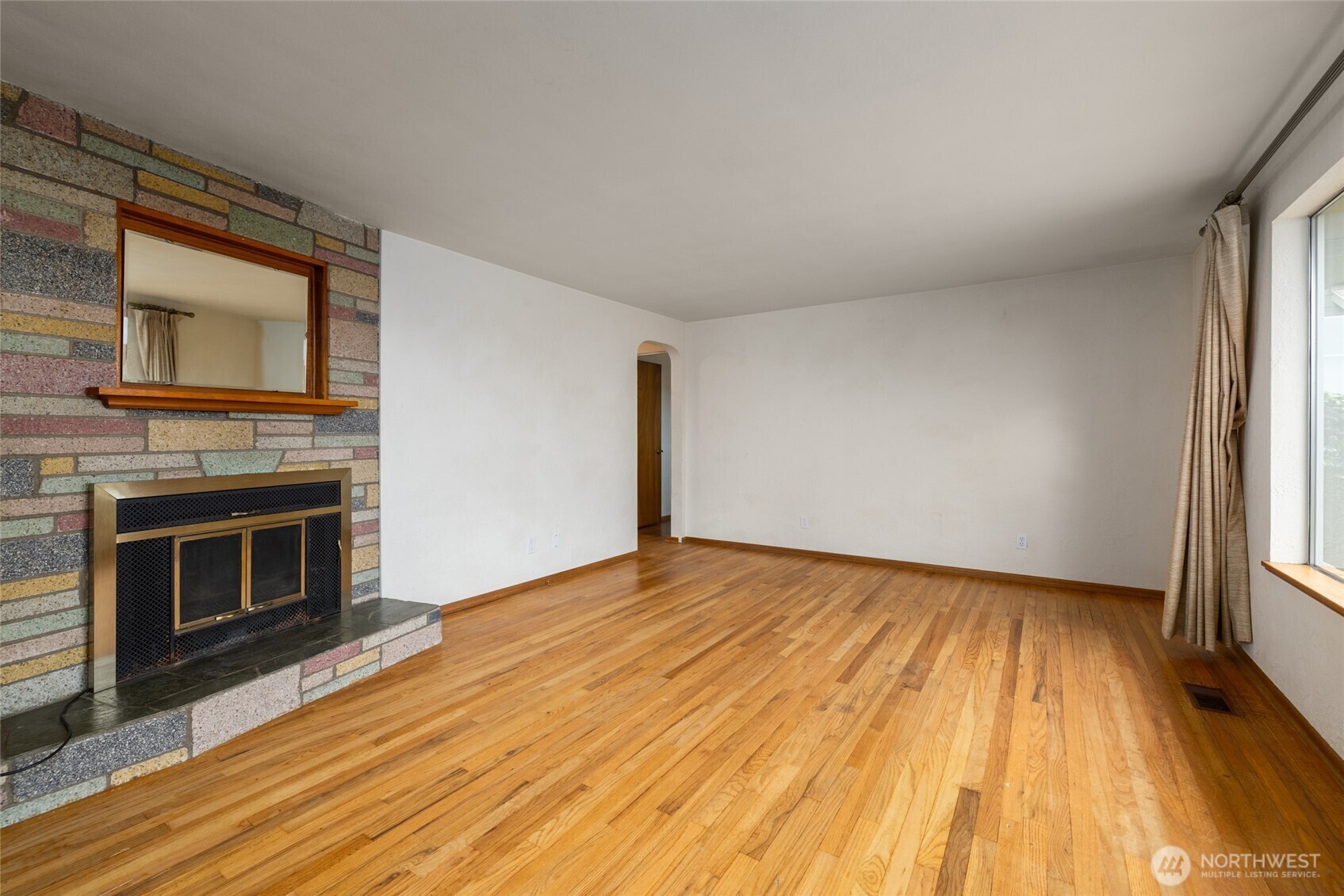 Property Photo:  1411  38th Street  WA 98221 