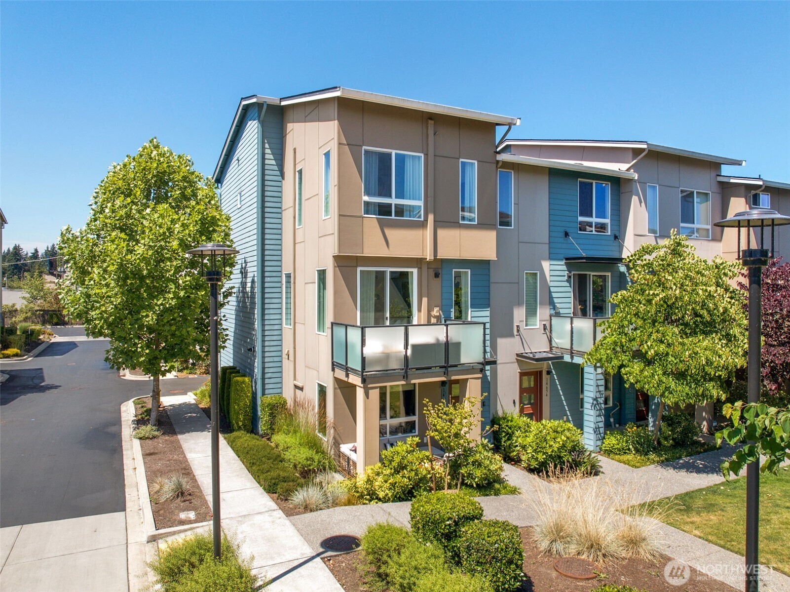 14646  35th Court NE  Lake Forest Park WA 98155 photo