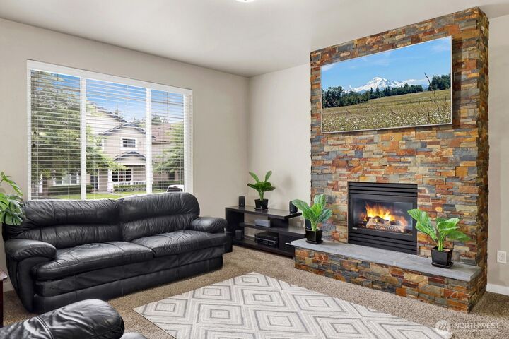 Property Photo: 320 Tremont Avenue WA 98226