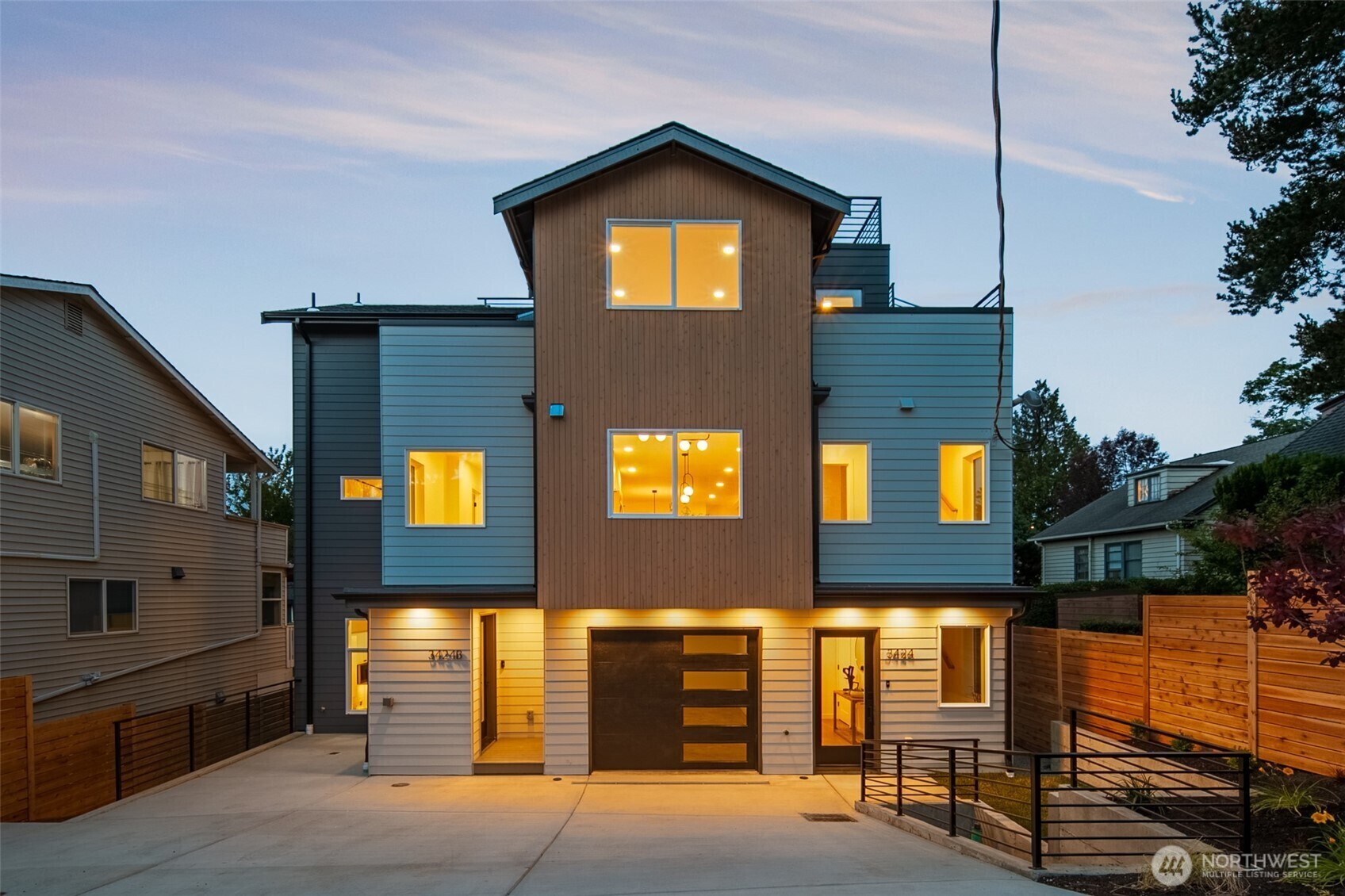 Property Photo:  3424  20th Avenue S  WA 98144 