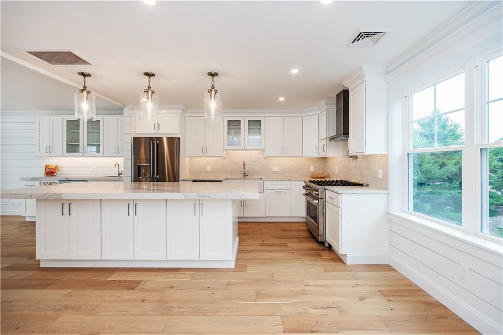 Property Photo: 5 Williams Street 4 RI 02818